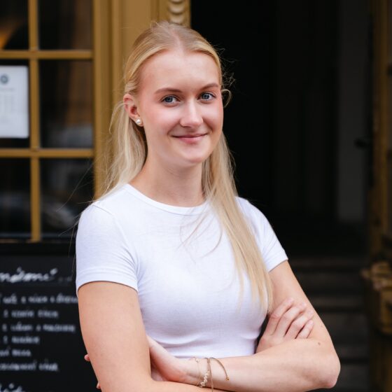 Tým: Aneta Süsserová